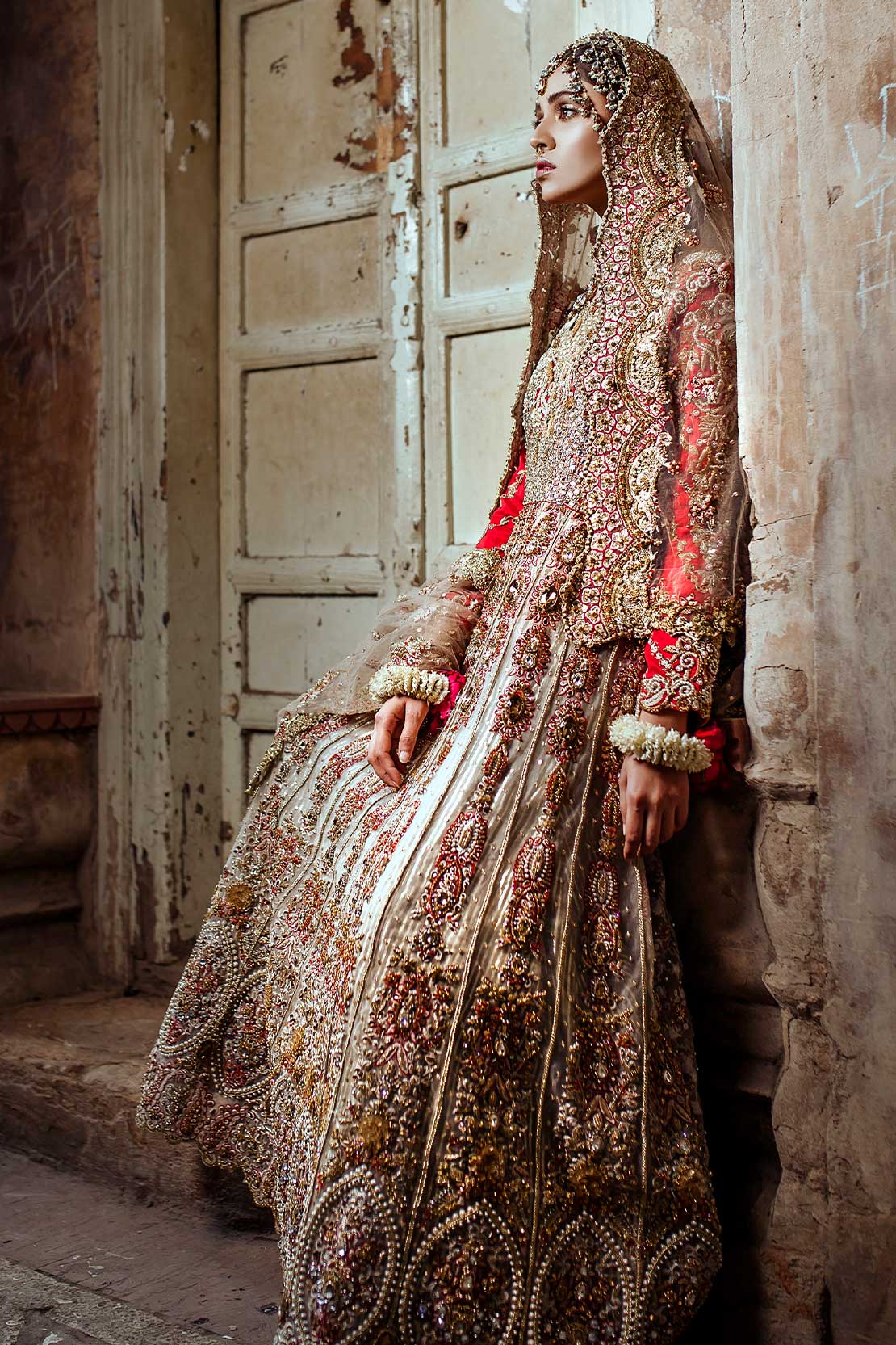 Pakistani Heavy Bridal Lehenga With Red Gown For Wedding